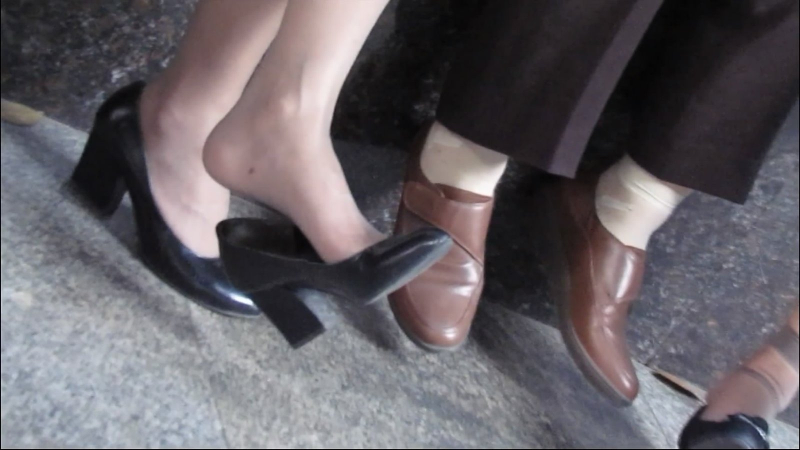 streetsnapdangl[00 00 50][20181126 233141 9]